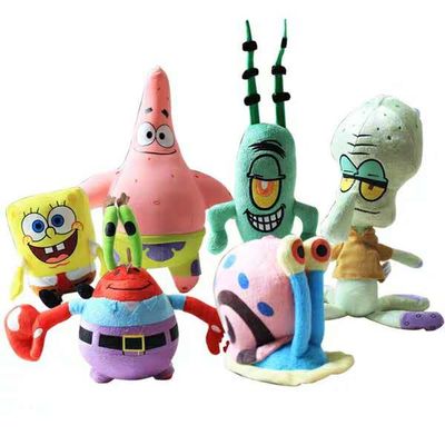 عروسک شخصیت انیمه مخملی ASTM 25 سانتی متری با پرکننده PP پنبه ای